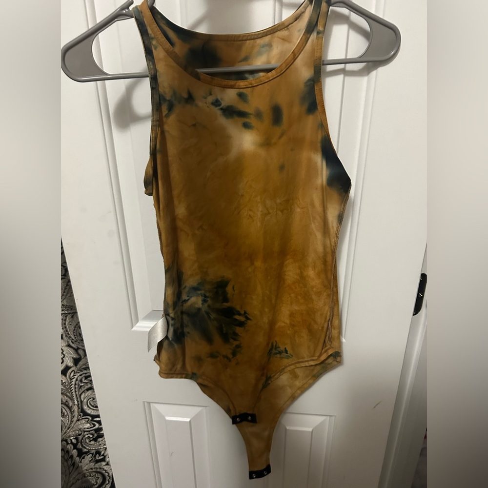 New Fashion, multi color body suit